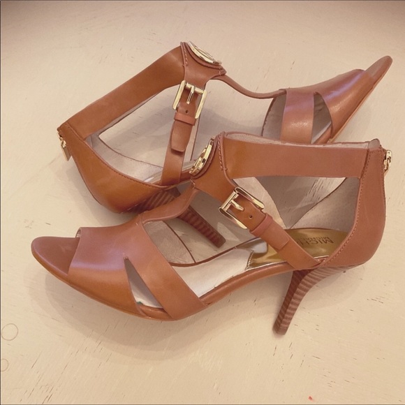 Michael Kors Shoes - Michael Kors Candace Leather Sandals Size 8 1/2